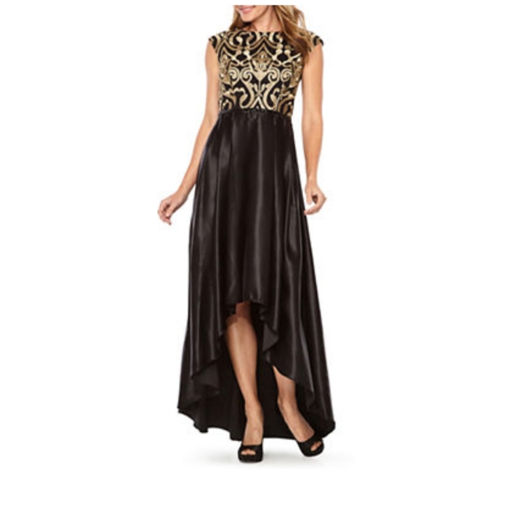 Gown